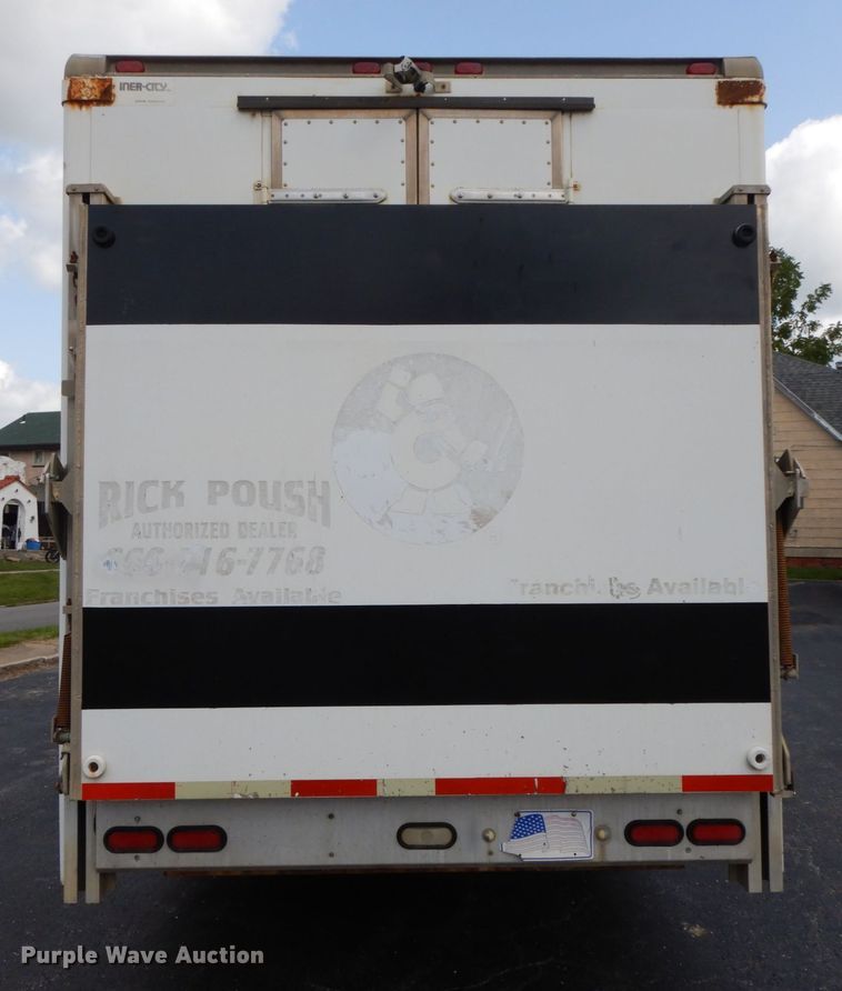 image for item HJ9698 2007 GMC C5500  box truck