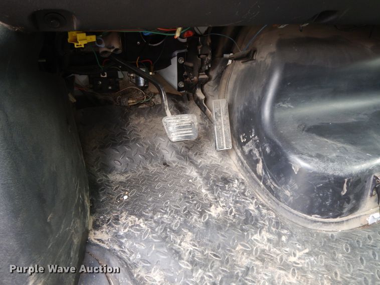 image for item HJ9698 2007 GMC C5500  box truck