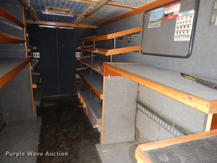 image for item HJ9698 2007 GMC C5500  box truck