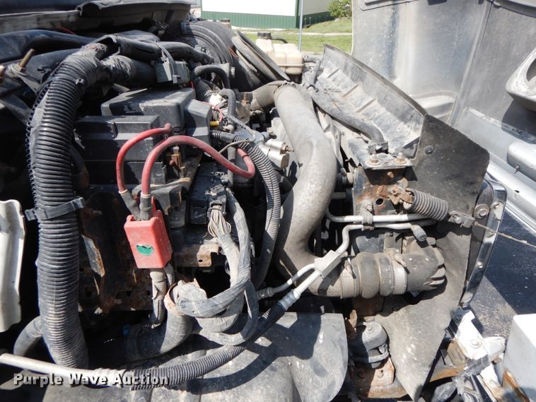 image for item HJ9698 2007 GMC C5500  box truck