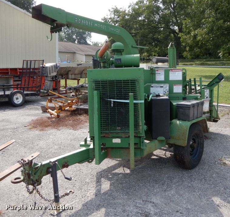image for item HJ9710 Bandit 200XP wood chipper