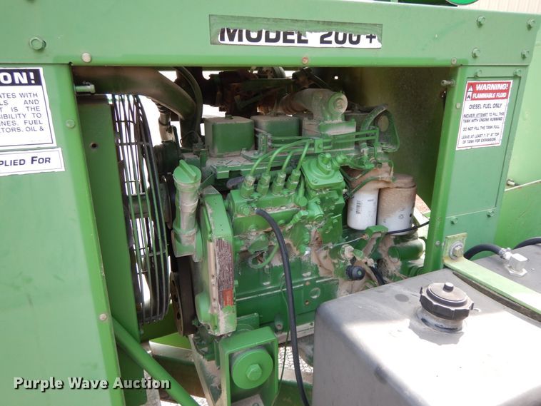 image for item HJ9710 Bandit 200XP wood chipper