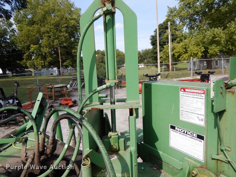 image for item HJ9710 Bandit 200XP wood chipper