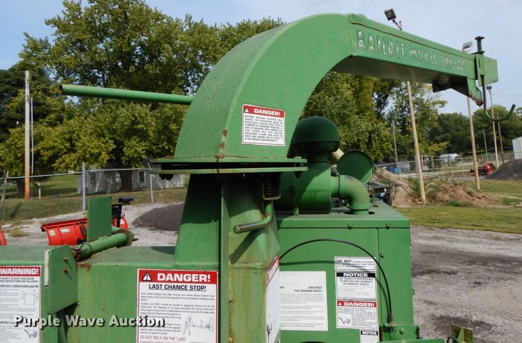 image for item HJ9710 Bandit 200XP wood chipper