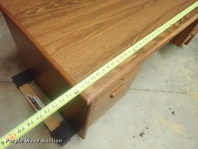 image for item HK9921 Wood desk