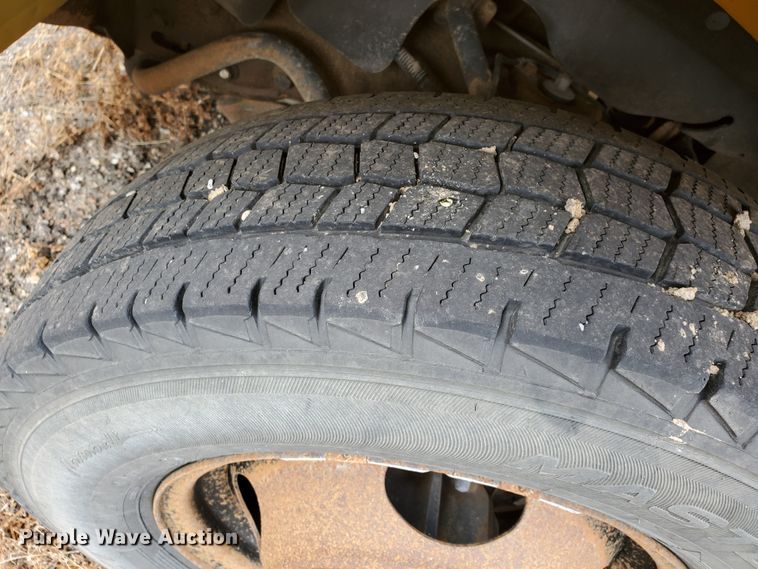 image for item HO9539 1998 Chevrolet Blue Bird  school bus