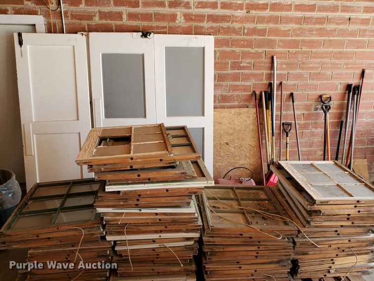 image for item HO9550 Building materials