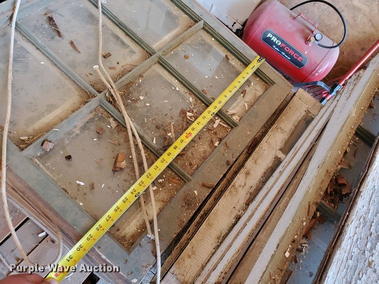 image for item HO9550 Building materials