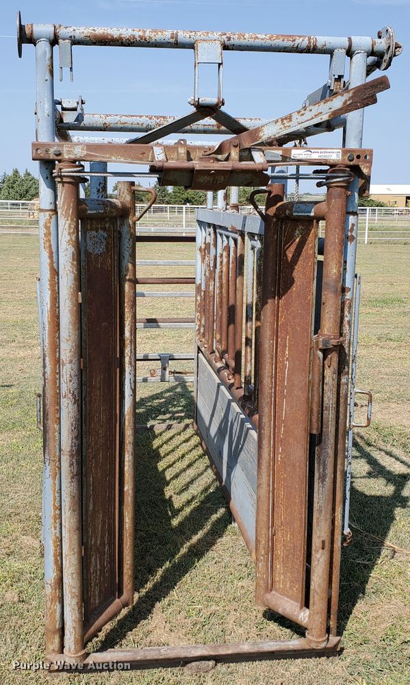 image for item HO9557 Pearson G93 squeeze chute