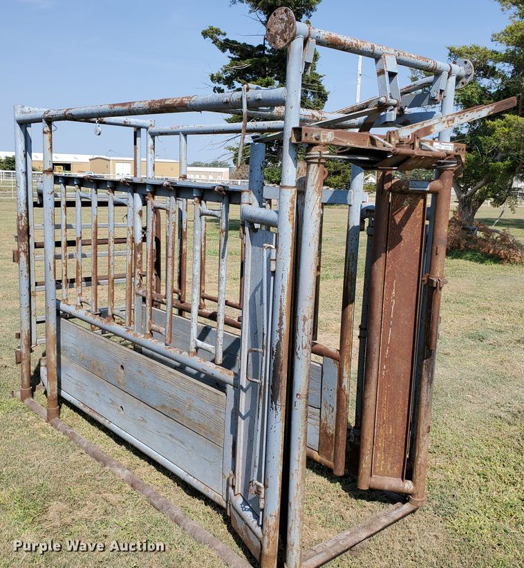 image for item HO9557 Pearson G93 squeeze chute