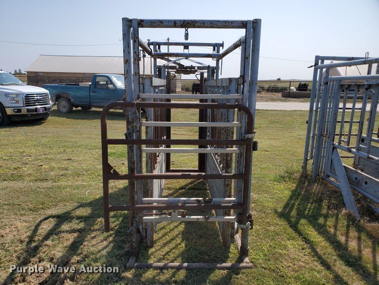 image for item HO9557 Pearson G93 squeeze chute