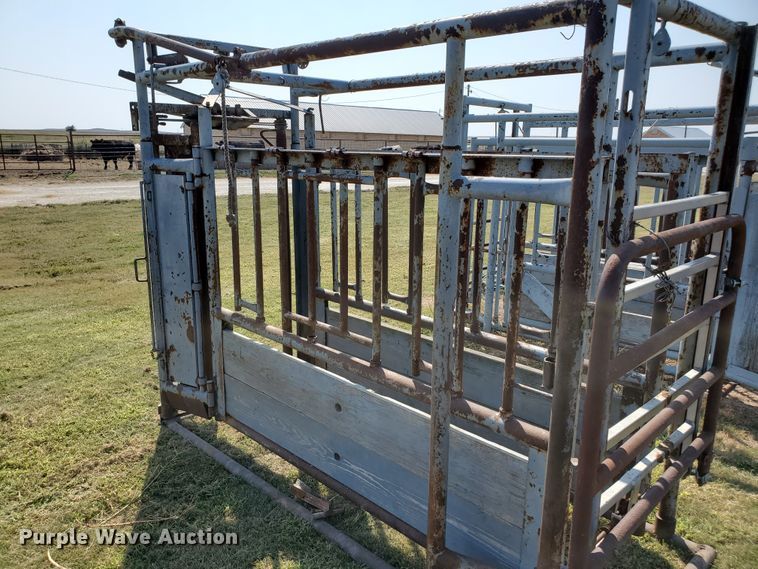 image for item HO9557 Pearson G93 squeeze chute