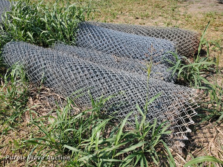 image for item HO9559 Approximately 25 rolls of chainlink fencing