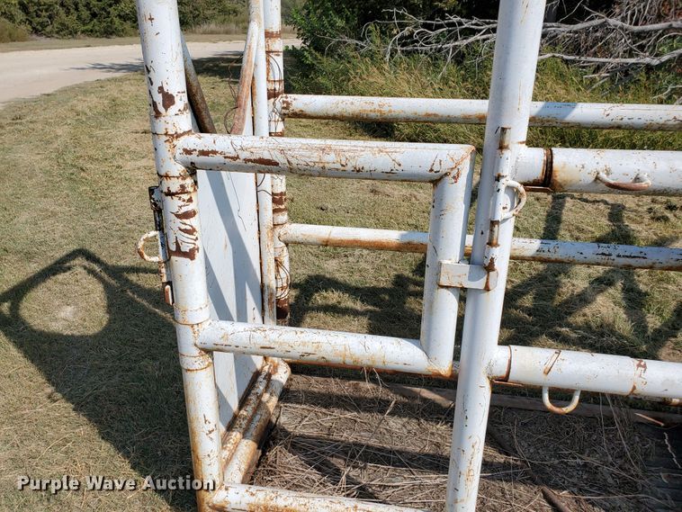 image for item HO9561 Horse veterinary stall