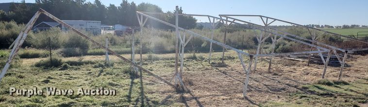 image for item HO9614 (4) metal livestock shed frames