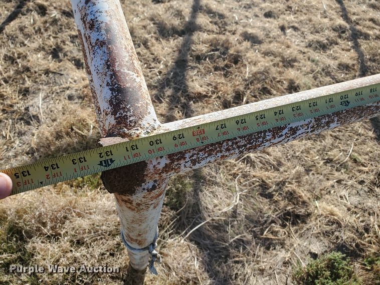 image for item HO9614 (4) metal livestock shed frames