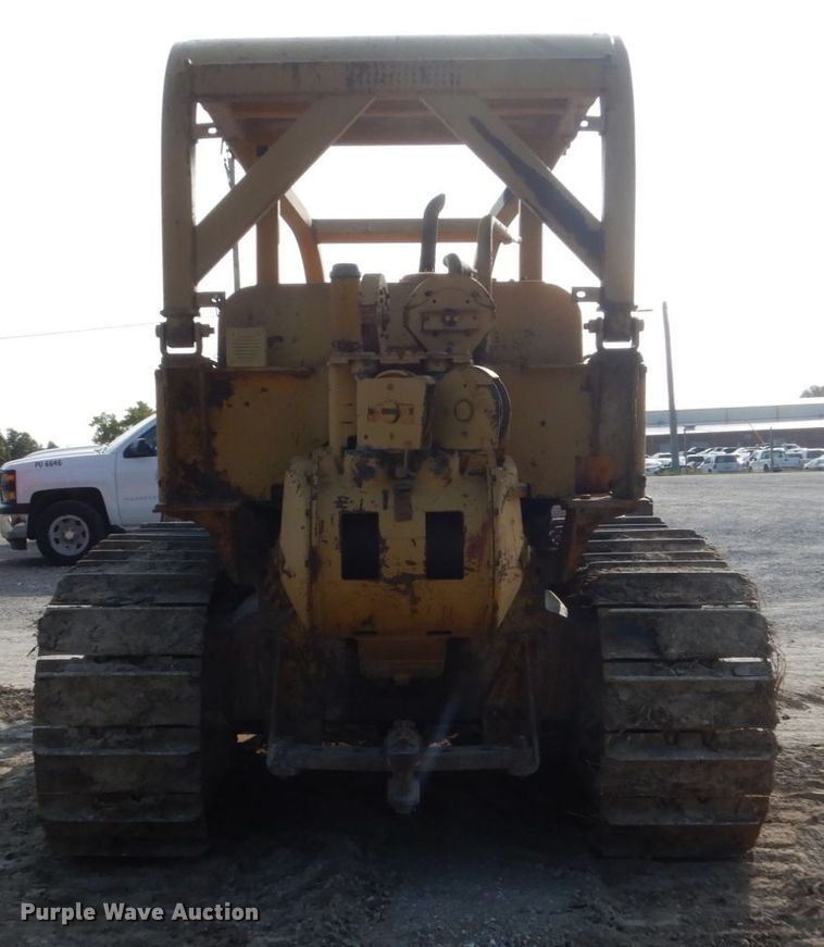 image for item HP9818 1971 Caterpillar D6C  dozer