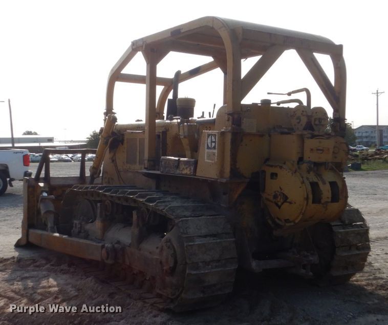 image for item HP9818 1971 Caterpillar D6C  dozer