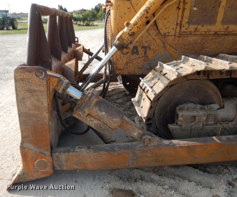 image for item HP9818 1971 Caterpillar D6C  dozer