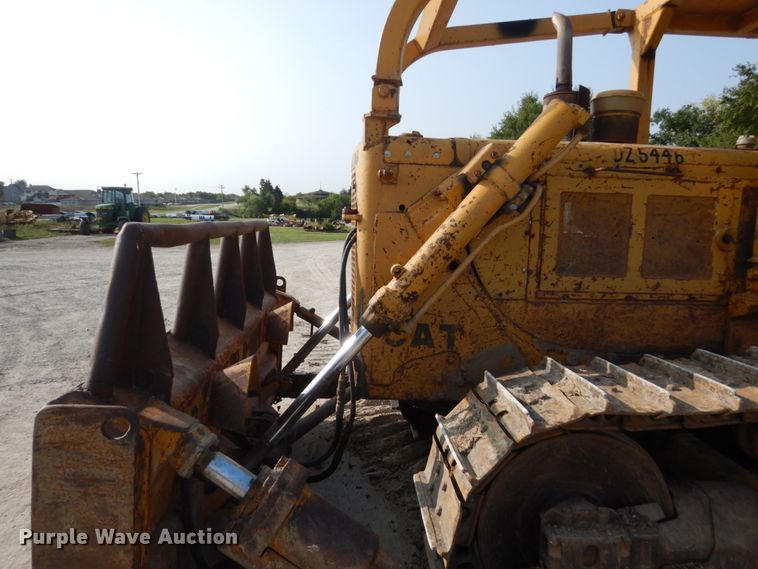 image for item HP9818 1971 Caterpillar D6C  dozer