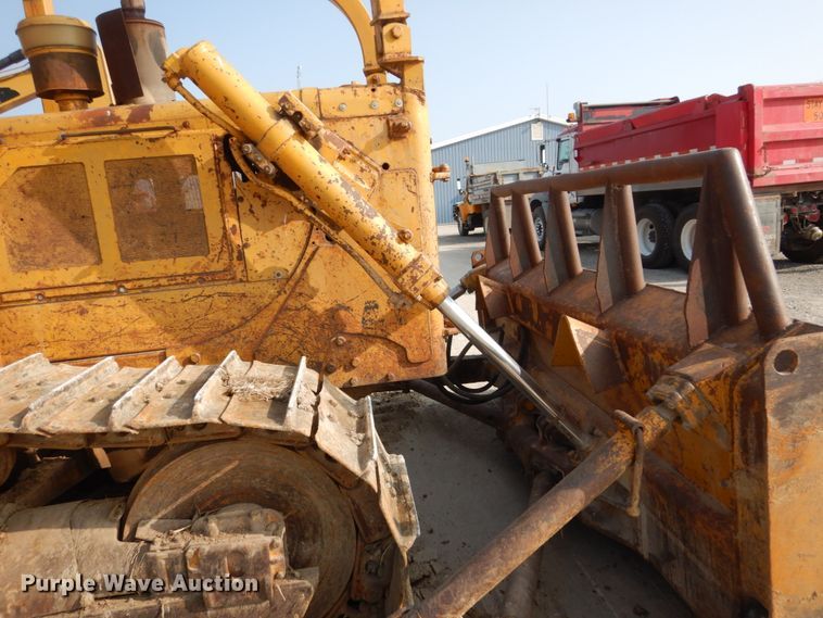 image for item HP9818 1971 Caterpillar D6C  dozer