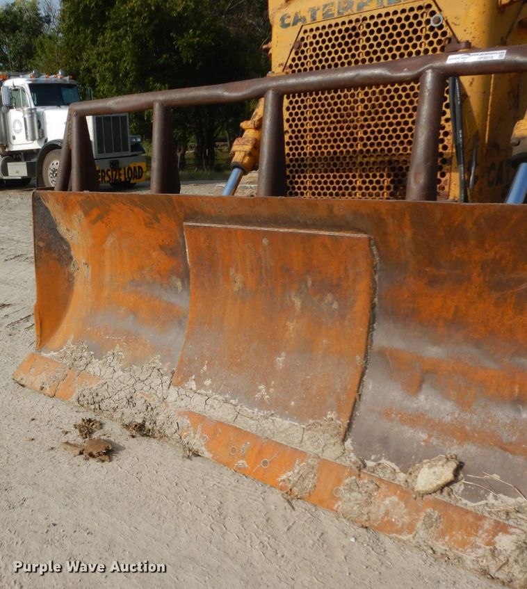 image for item HP9818 1971 Caterpillar D6C  dozer