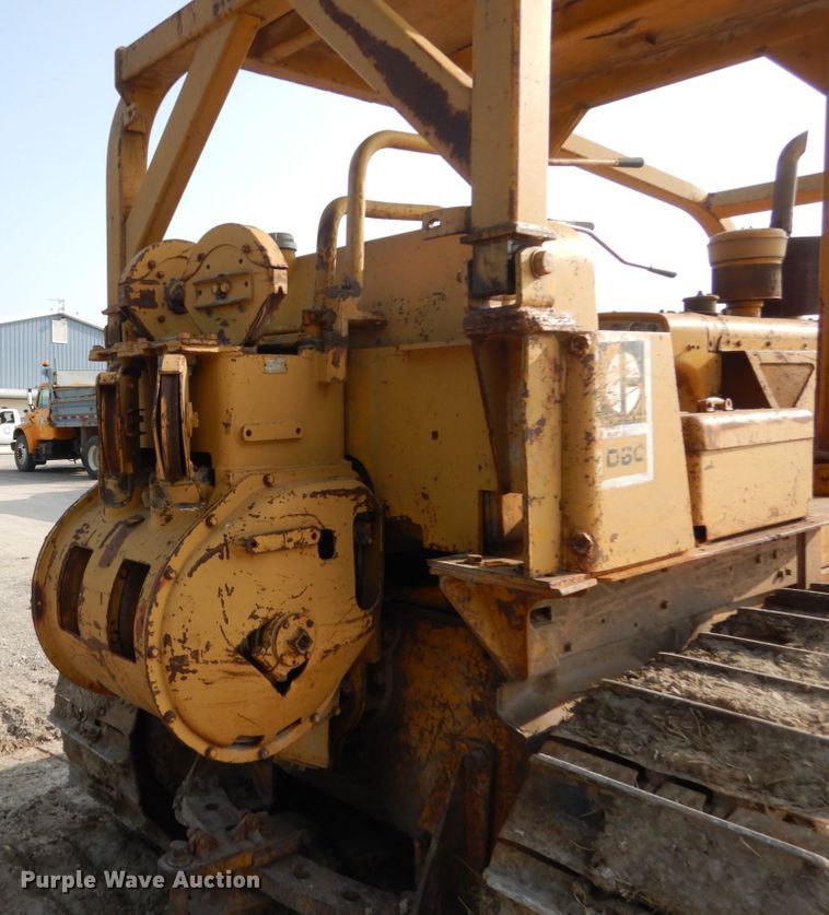 image for item HP9818 1971 Caterpillar D6C  dozer