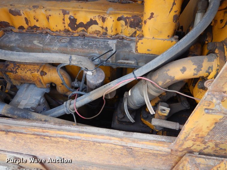 image for item HP9818 1971 Caterpillar D6C  dozer