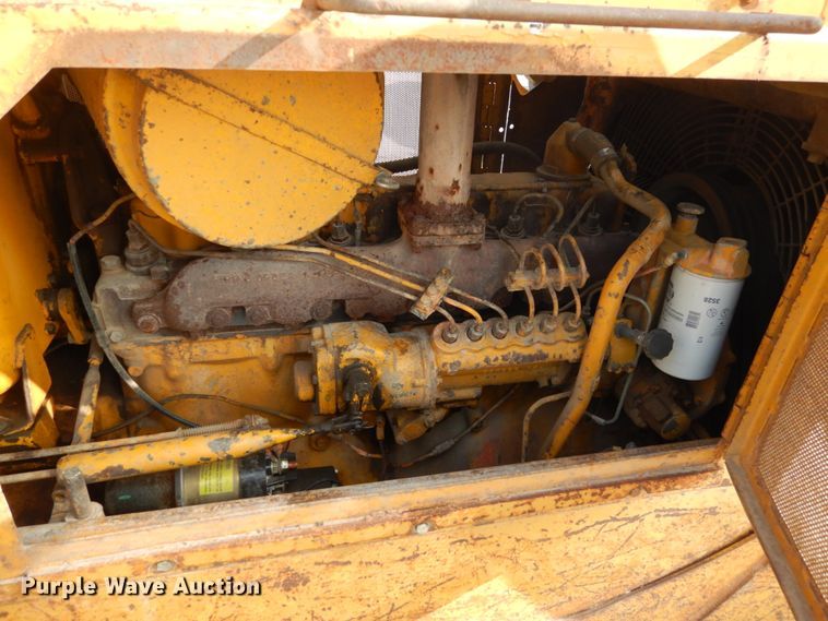 image for item HP9818 1971 Caterpillar D6C  dozer