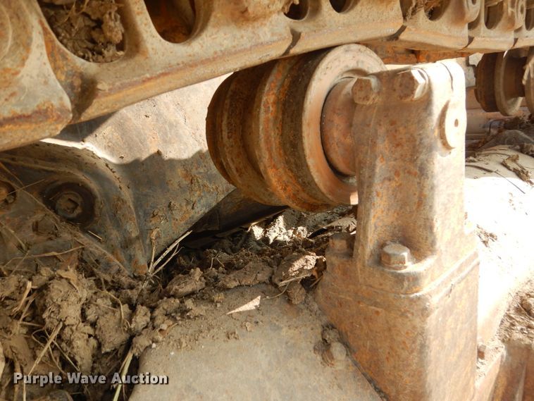 image for item HP9818 1971 Caterpillar D6C  dozer