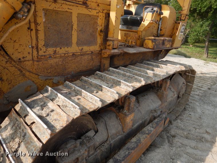 image for item HP9818 1971 Caterpillar D6C  dozer