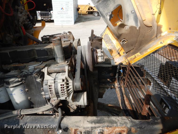 image for item HP9820 2001 Freightliner FL80  dump truck