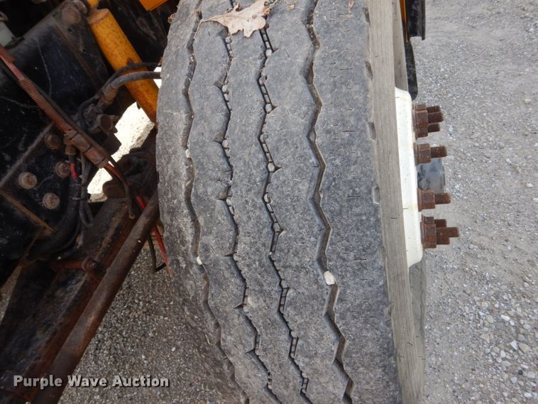 image for item HP9820 2001 Freightliner FL80  dump truck