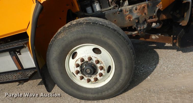 image for item HP9820 2001 Freightliner FL80  dump truck