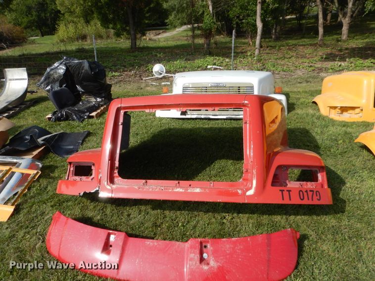 image for item HP9822 (4) hoods