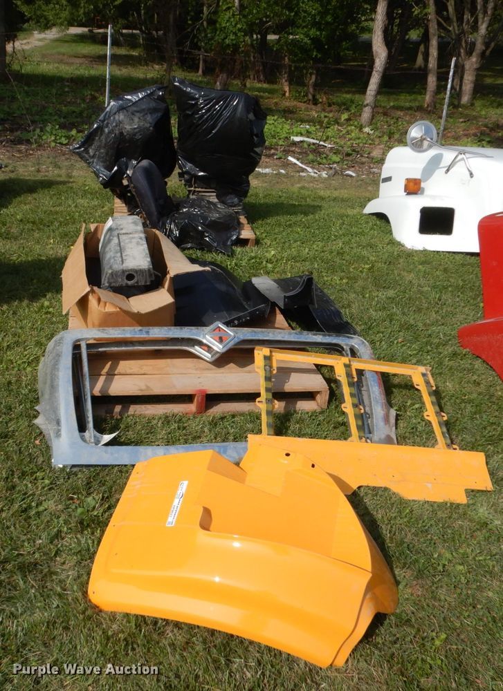 image for item HP9823 International truck parts