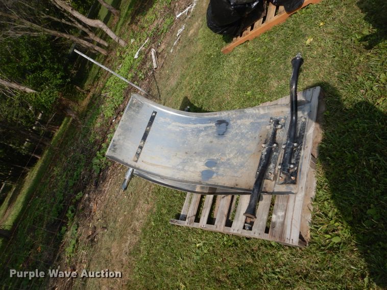 image for item HP9824 Truck fenders