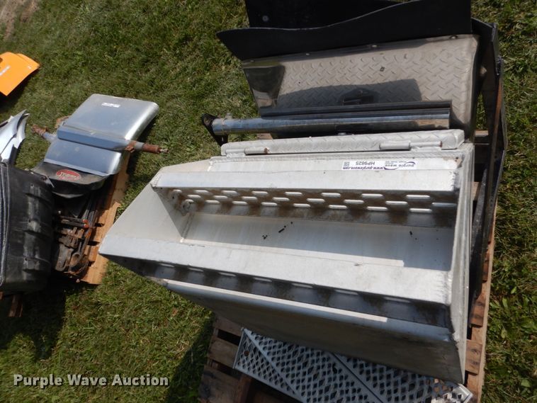 image for item HP9825 Truck parts