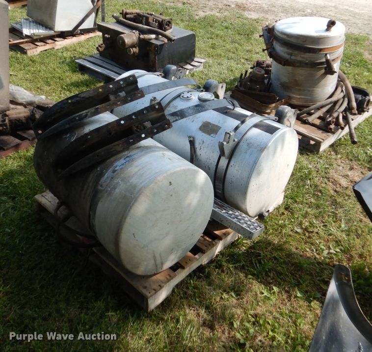 image for item HP9827 Fuel and lube