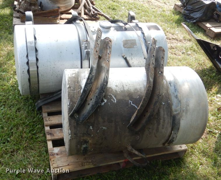 image for item HP9827 Fuel and lube