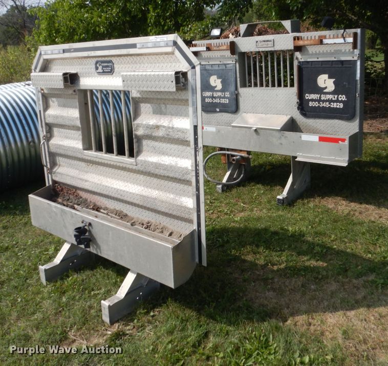 image for item HP9829 Chain lockers