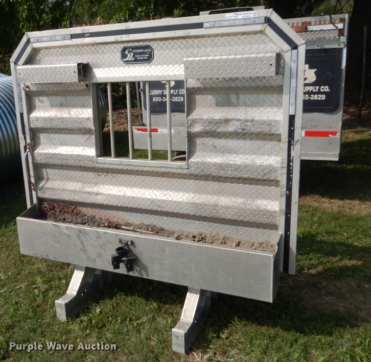 image for item HP9829 Chain lockers