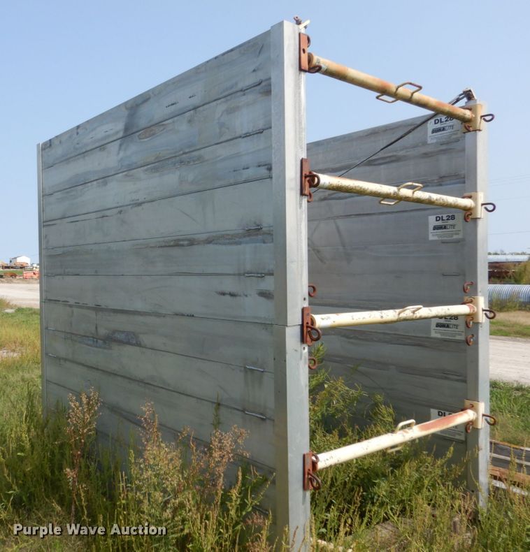 image for item HP9843 Duralite aluminum trench box