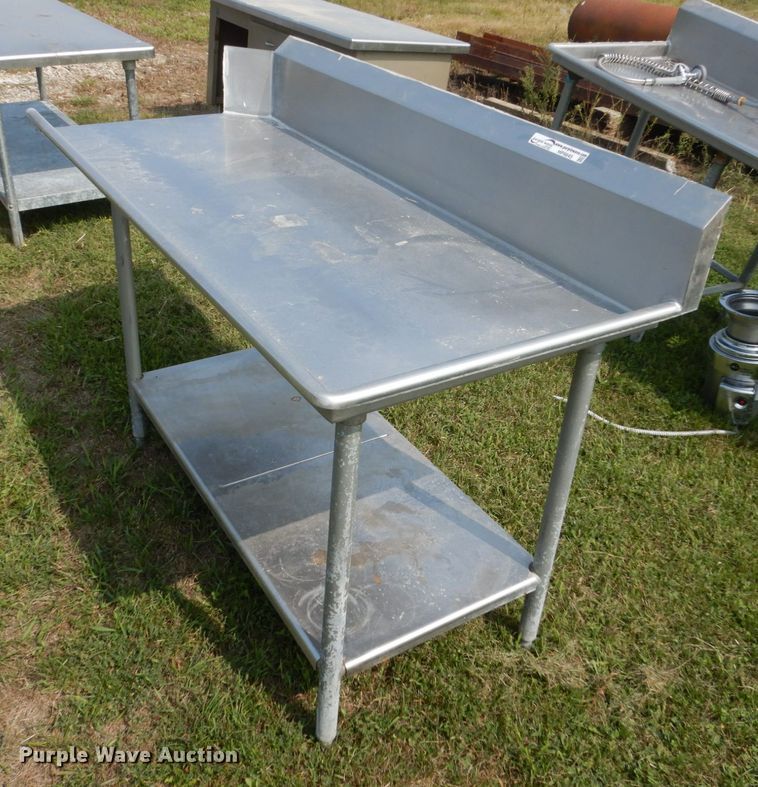 image for item HP9845 Stainless steel table and sink