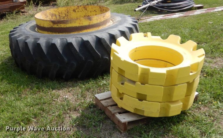 image for item HP9847 18.4-38 tire