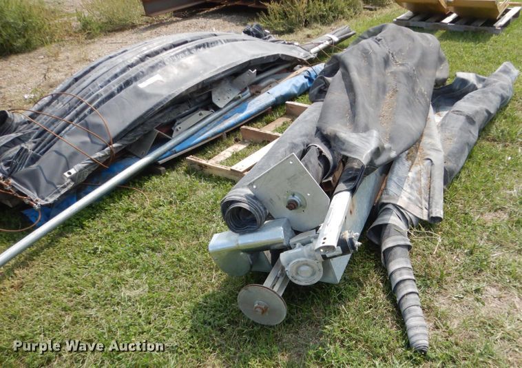 image for item HP9850 (6) roll up mesh tarps