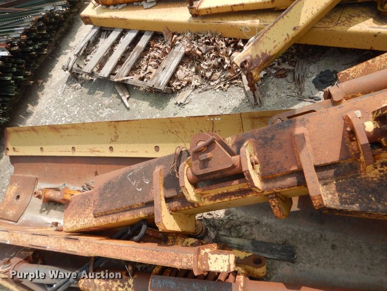 image for item HP9858 12'W snow wing