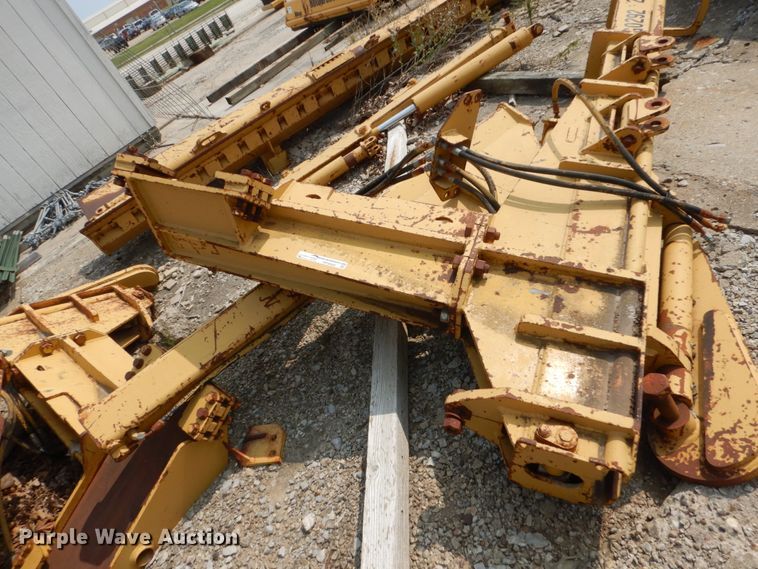 image for item HP9860 12'W snow wing