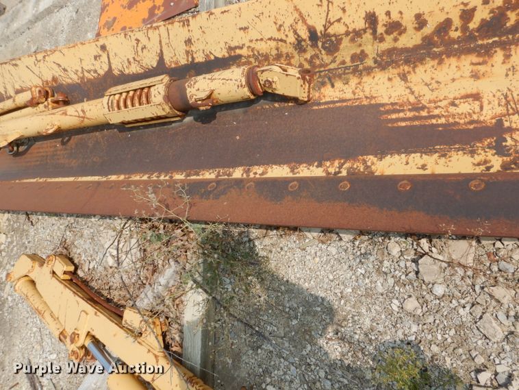 image for item HP9860 12'W snow wing