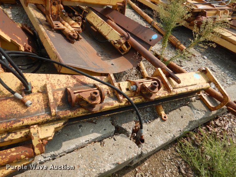 image for item HP9861 12'W snow wing